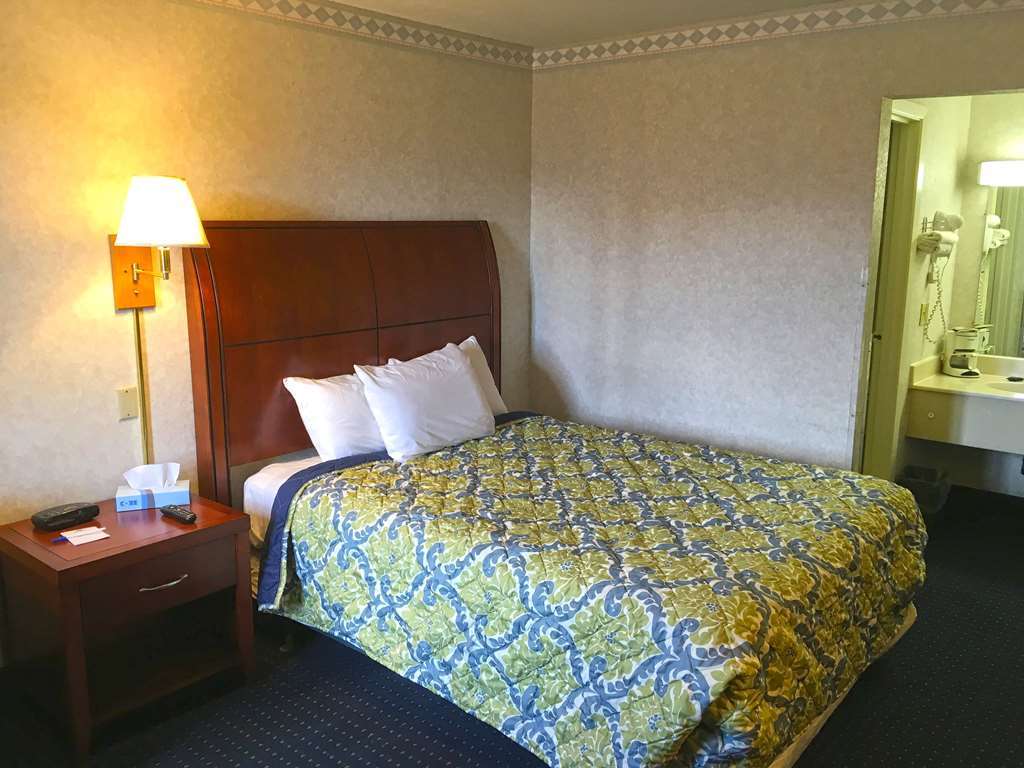 Americas Best Value Inn Of Decatur Zimmer foto
