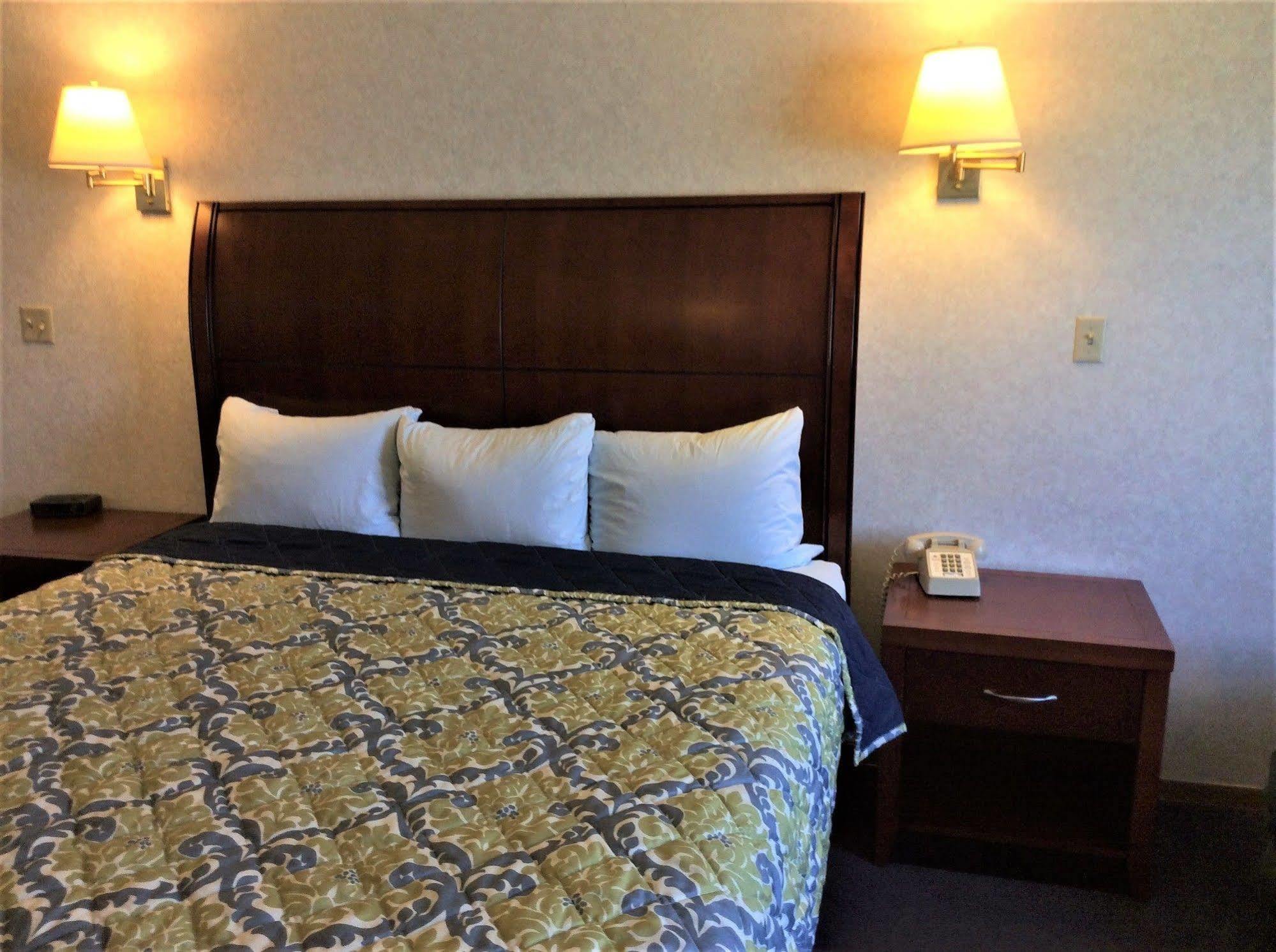 Americas Best Value Inn Of Decatur Exterior foto