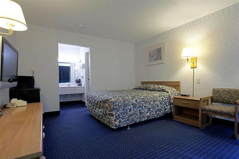 Americas Best Value Inn Of Decatur Zimmer foto